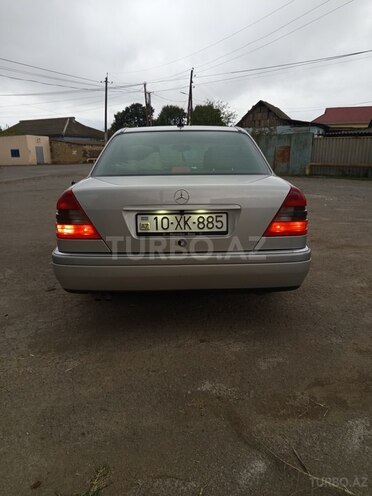 Mercedes C 220 1995, 408,000 km - 2.2 l - Masallı