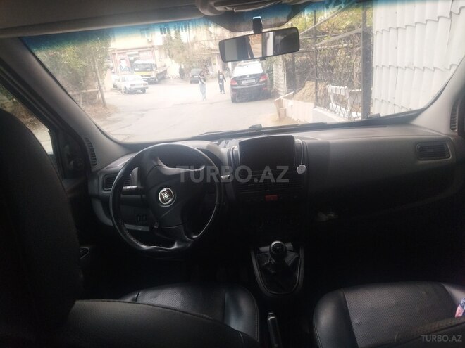Fiat Doblo 2010, 352,000 km - 1.6 л - Bakı