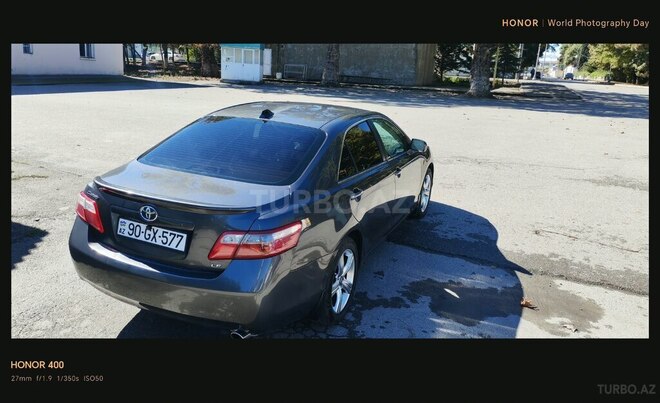 Toyota Camry 2006, 201,000 km - 2.4 л - Quba