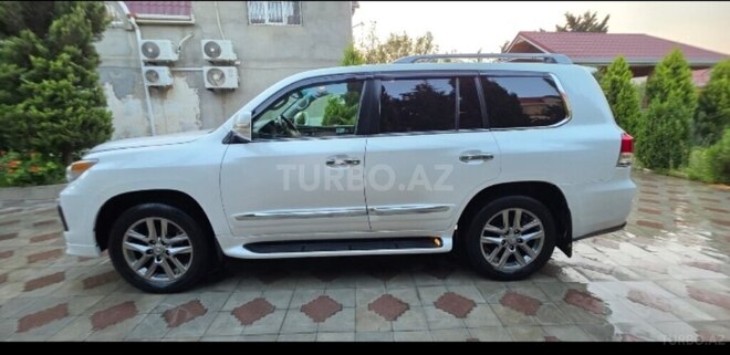 Lexus LX 570 2011, 223,654 km - 5.7 l - Bakı