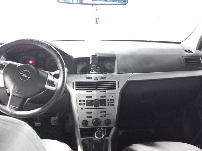 Opel Astra 2009, 220,000 km - 1.4 l - Ağsu