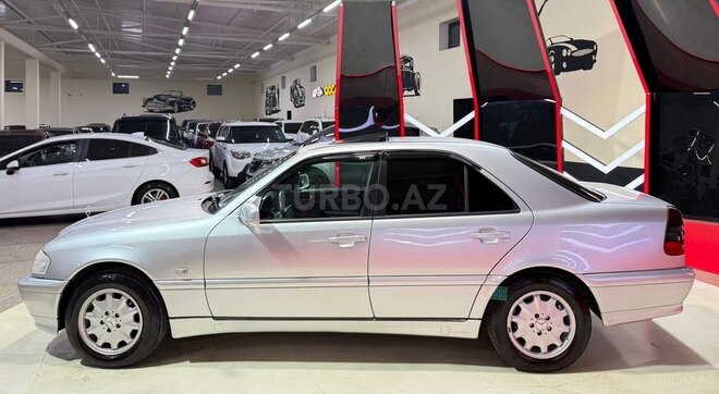 Mercedes C 200 1999, 320,000 km - 2.0 l - Sumqayıt