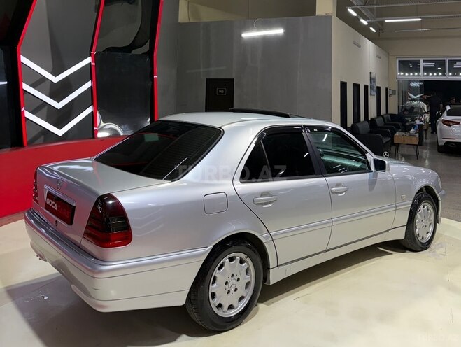 Mercedes C 200 1999, 320,000 km - 2.0 l - Sumqayıt