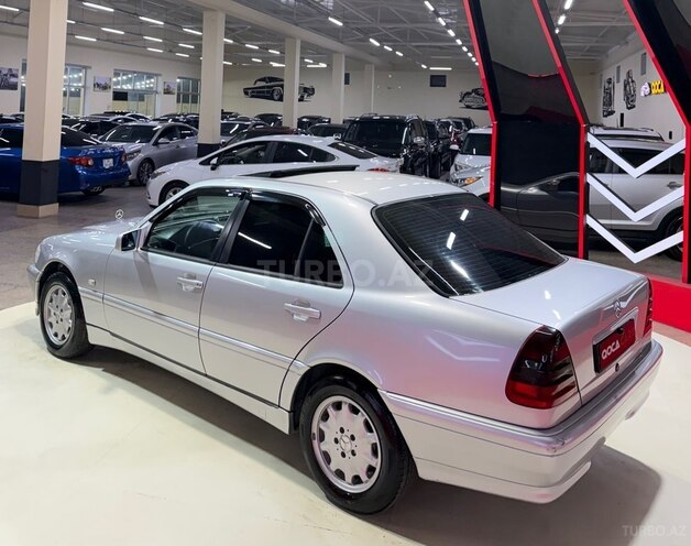 Mercedes C 200 1999, 320,000 km - 2.0 l - Sumqayıt