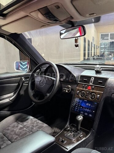 Mercedes C 200 1999, 320,000 km - 2.0 l - Sumqayıt