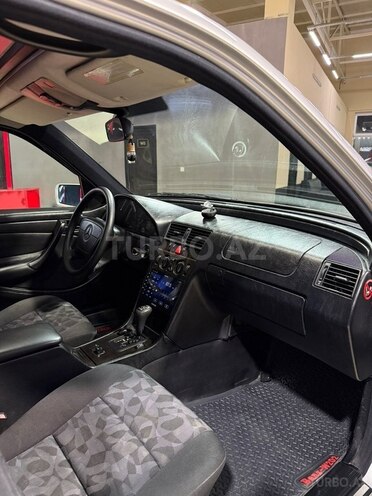 Mercedes C 200 1999, 320,000 km - 2.0 l - Sumqayıt