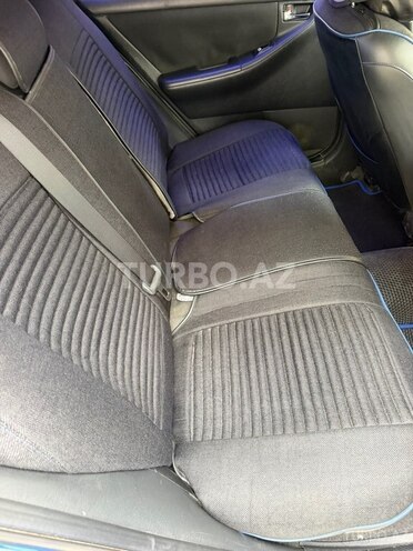 Toyota Corolla 2006, 245,000 km - 1.4 л - Lənkəran