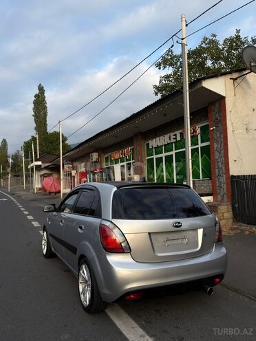 Kia Rio 2006, 300,000 km - 1.5 л - Qax