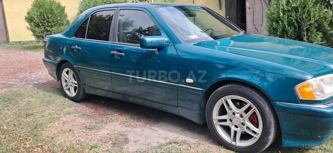Mercedes C 180 1997, 250,000 km - 1.8 l - Qəbələ