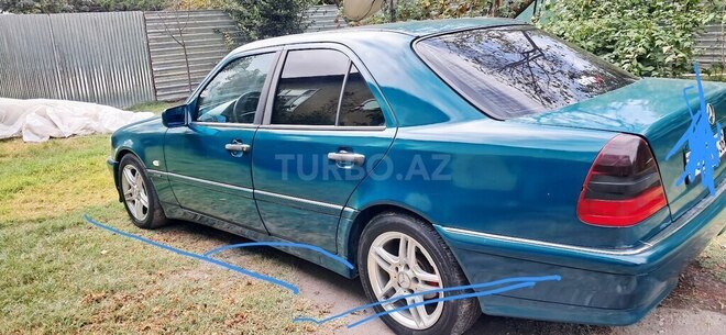 Mercedes C 180 1997, 250,000 km - 1.8 l - Qəbələ