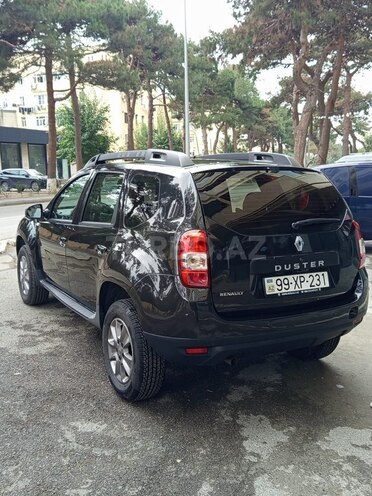 Renault Duster 2015, 135,000 km - 2.0 л - Bakı