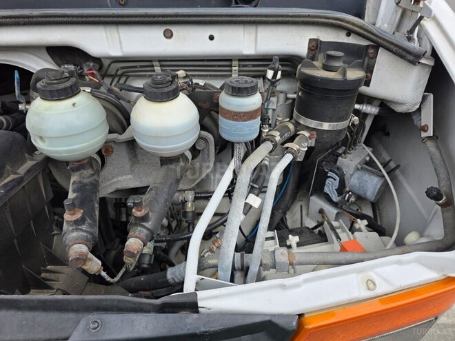 Mercedes Vario 2012, 380,557 km - 4.3 l - Şəki