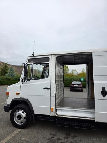 Mercedes Vario 2012, 380,557 km - 4.3 l - Şəki