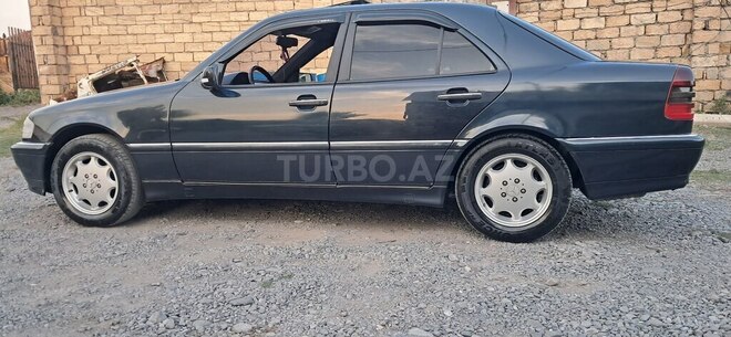 Mercedes C 180 1996, 250,000 km - 1.8 l - Qəbələ
