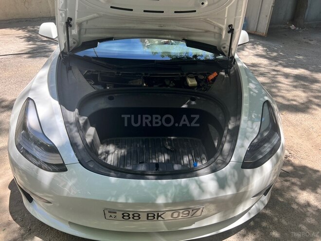 Tesla Model 3 2023, 56,327 km - 0.0 л - Bakı