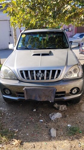 Hyundai Terracan 2002, 220,000 km - 2.9 l - Bakı