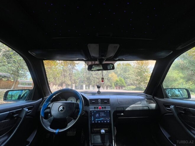 Mercedes C 240 1999, 305,575 km - 2.4 l - Sabirabad