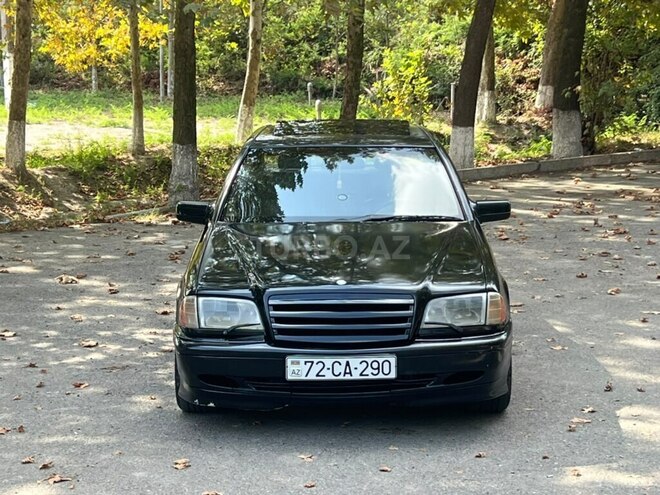 Mercedes C 240 1999, 305,575 km - 2.4 l - Sabirabad