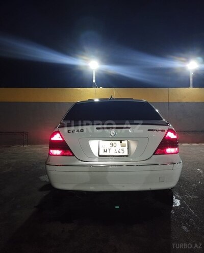 Mercedes  2002, 439,000 km - 2.6 л - Şamaxı