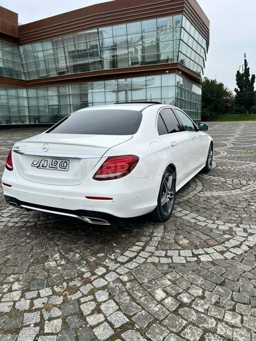 Mercedes E 300 2018, 144,000 km - 2.0 l - Şəmkir