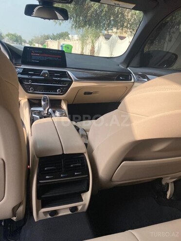BMW 530 2019, 102,000 km - 2.0 л - Bakı