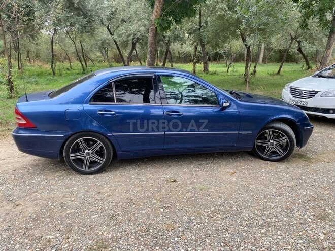 Mercedes C 320 2001, 322,000 km - 3.2 l - Naxçıvan