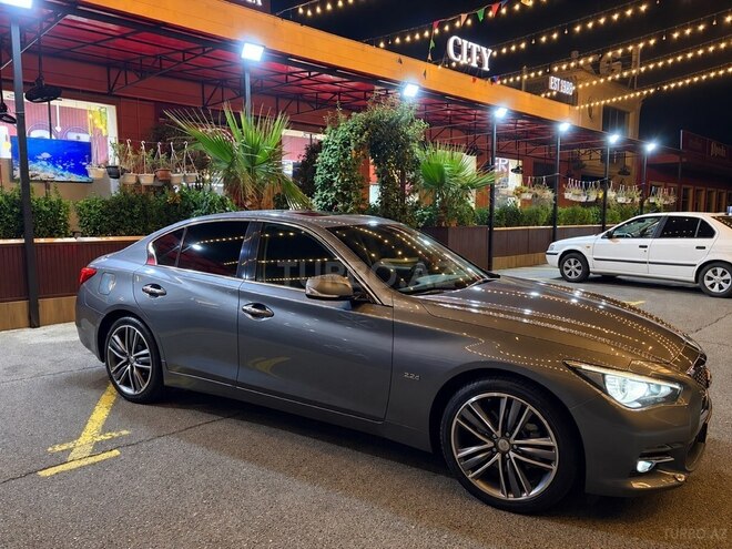 Infiniti Q50 2016, 41,000 km - 2.1 l - Bakı