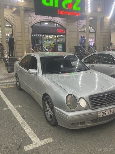 Mercedes E 230 1996, 250,000 km - 2.3 l - Bakı