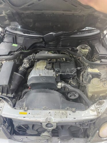 Mercedes E 230 1996, 250,000 km - 2.3 l - Bakı