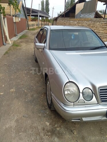 Mercedes E 240 1999, 540,000 km - 2.4 l - Goranboy