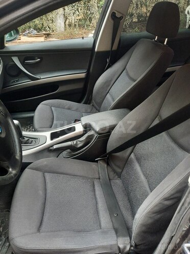 BMW 320 2008, 223,900 km - 2.0 l - 