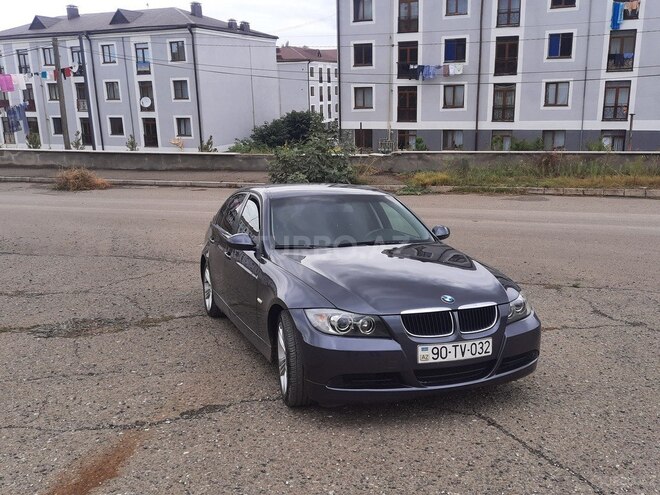 BMW 320 2008, 223,900 km - 2.0 l - 