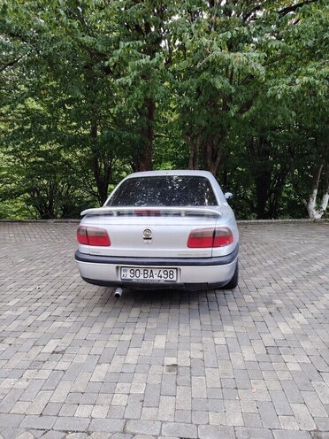 Opel Omega 1996, 235,680 km - 2.0 l - Bakı