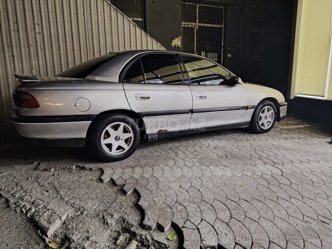 Opel Omega 1996, 235,680 km - 2.0 l - Bakı
