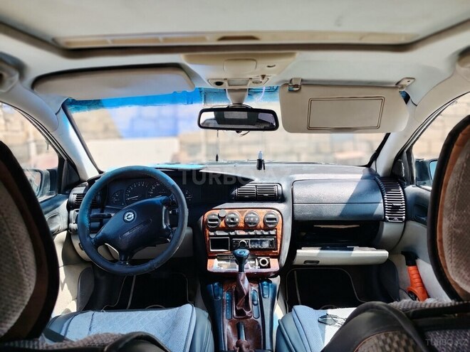 Opel Omega 1996, 235,680 km - 2.0 l - Bakı
