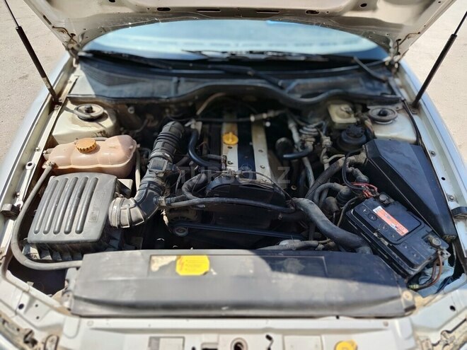 Opel Omega 1996, 235,680 km - 2.0 l - Bakı