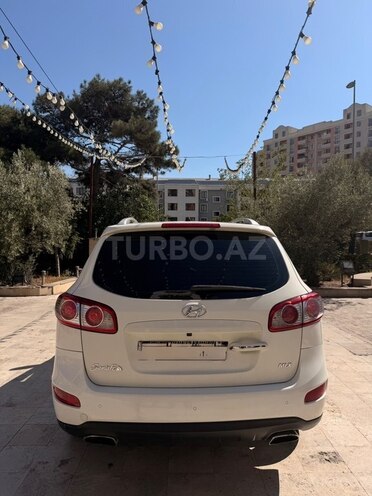Hyundai Santa Fe 2010, 235,800 km - 2.0 л - Bakı