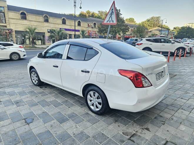 Nissan Latio 2013, 230,000 km - 1.2 l - Bakı