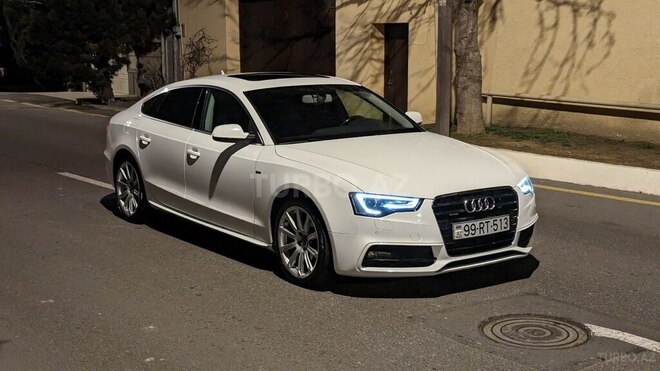 Audi A5 2015, 250,000 km - 2.0 л - Bakı