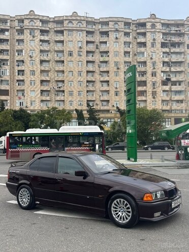 BMW 318 1994, 495,000 km - 1.8 л - Bakı