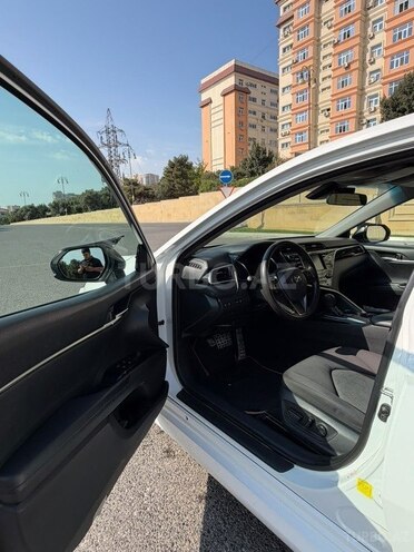 Toyota Camry 2018, 125,000 km - 2.5 l - Bakı