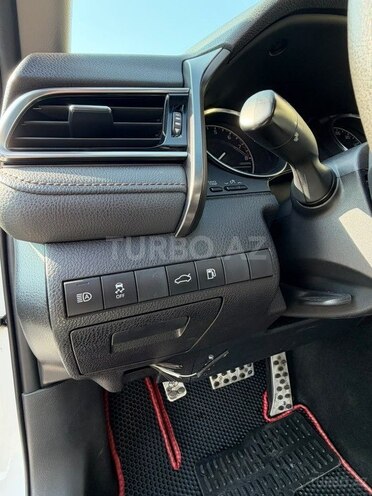 Toyota Camry 2018, 125,000 km - 2.5 l - Bakı