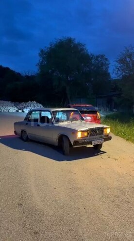 LADA (VAZ) 2107 2003, 250,000 km - 1.6 l - Quba