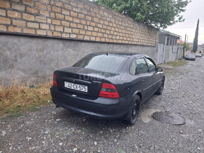 Opel Vectra 1998, 345,948 km - 1.6 l - Şəki