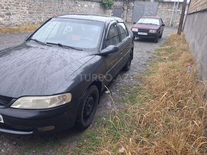Opel Vectra 1998, 345,948 km - 1.6 l - Şəki