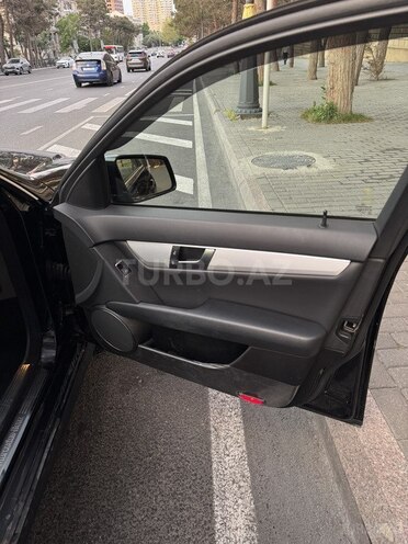 Mercedes C 250 2013, 69,500 km - 1.8 l - Bakı