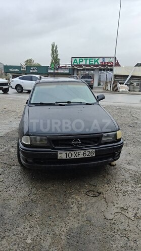 Opel Astra 1995, 235,886 km - 2.0 l - Bakı