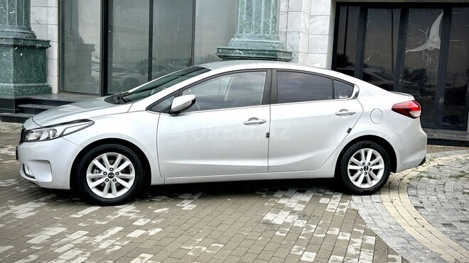 Kia K3 2016, 226,000 km - 1.6 l - Bakı