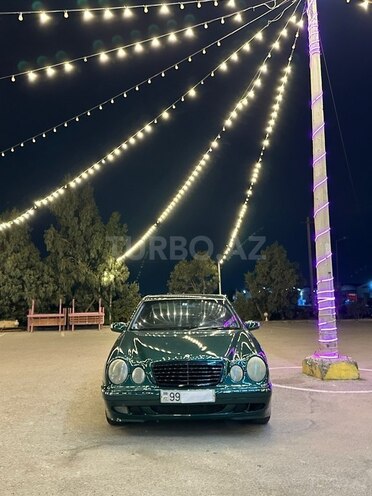 Mercedes E 320 2000, 236,980 km - 3.2 l - Bakı