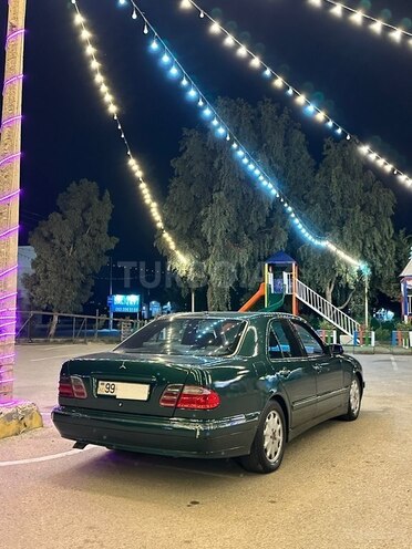 Mercedes E 320 2000, 236,980 km - 3.2 l - Bakı